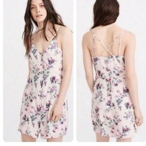 Abercrombie & Fitch Floral Sleeveless button up pockets Dress Size Small